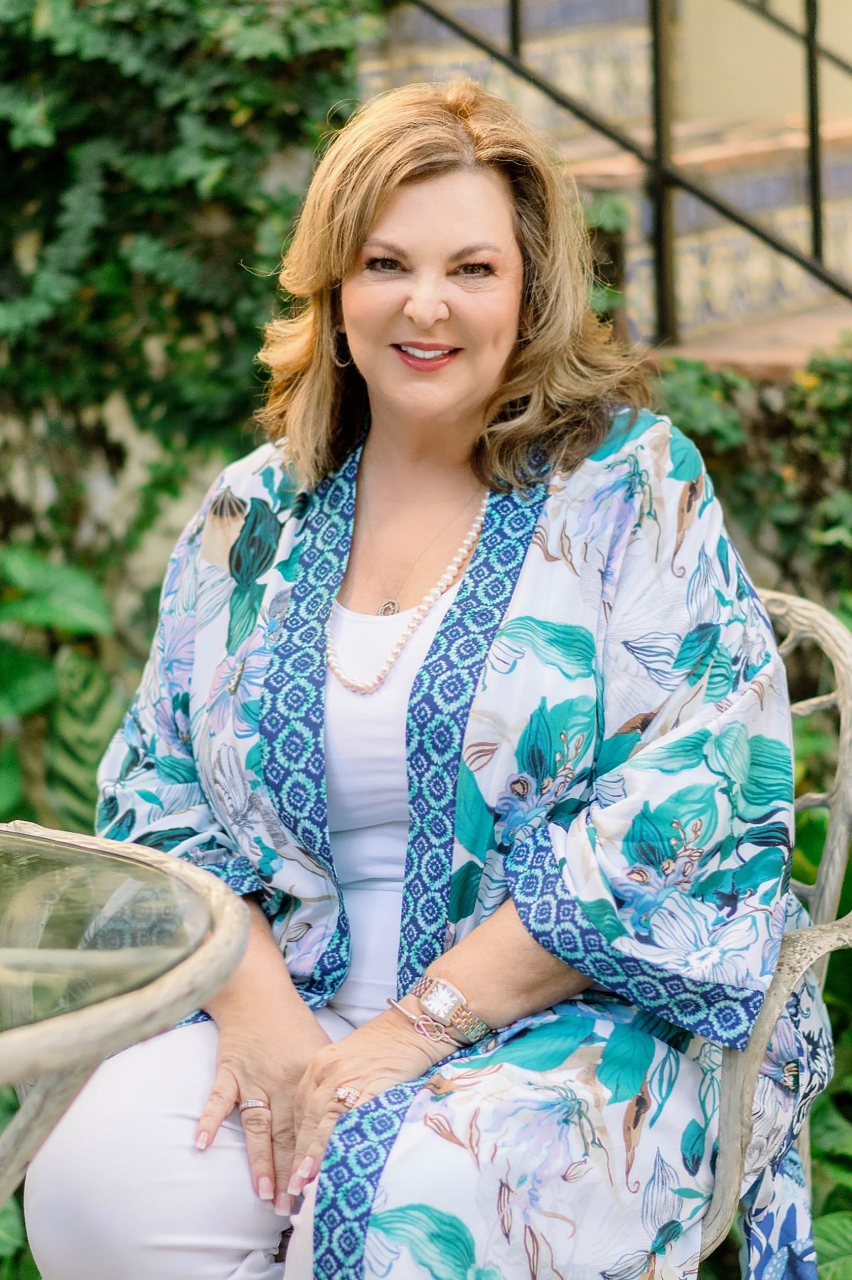 Tonie VanderHulst is Deziner Tonie, well know interior designer in South West Florida.